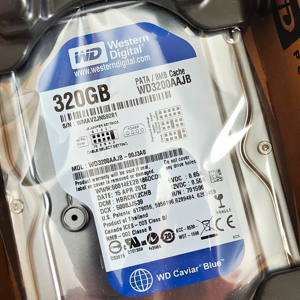 Western Digital 320GB PATA / 8MB Cache Internal Hard Disk Drive